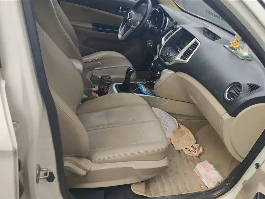 Changan Eado 2014 1.6L MT Luxury