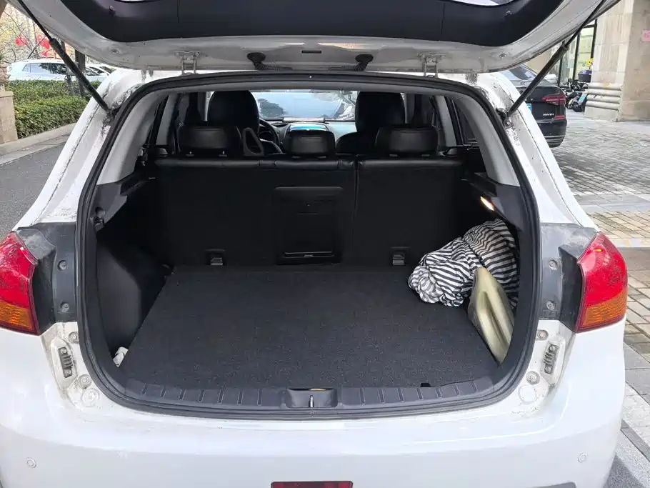 Mitsubishi ASX — миниатюра 4
