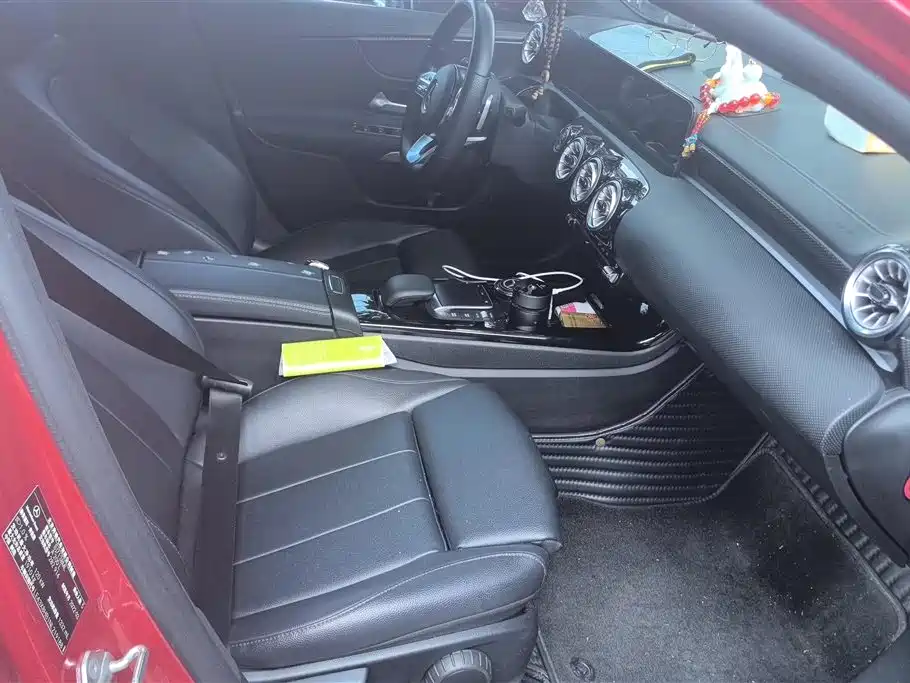 MERCEDES-BENZ A CLASS