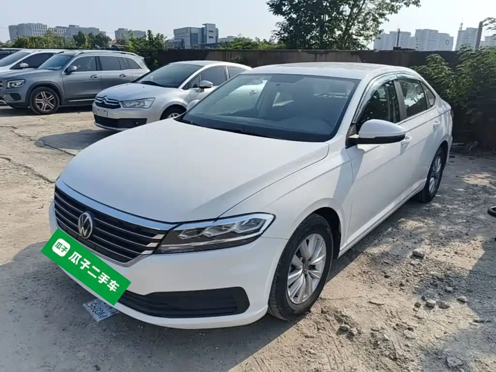 Volkswagen Lavida — миниатюра 2