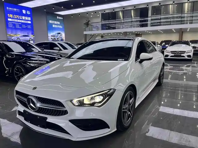 MERCEDES-BENZ CLA