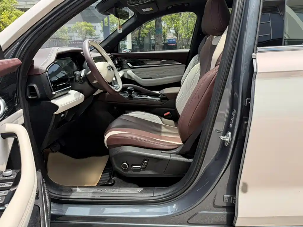 Geely Xingyue L — миниатюра 21