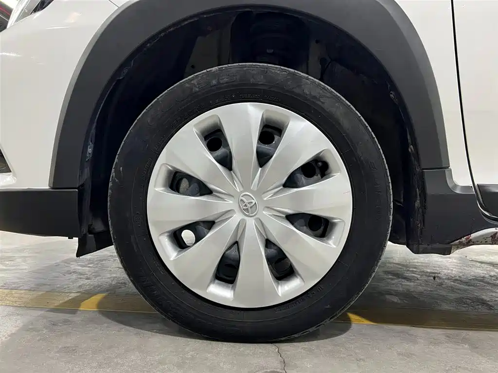 TOYOTA YARIS L ZHIXUAN