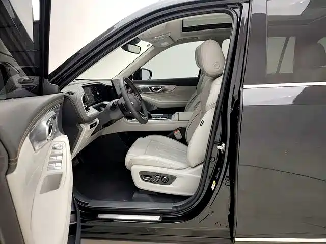 GAC Motor Trumpchi GS8 — миниатюра 14