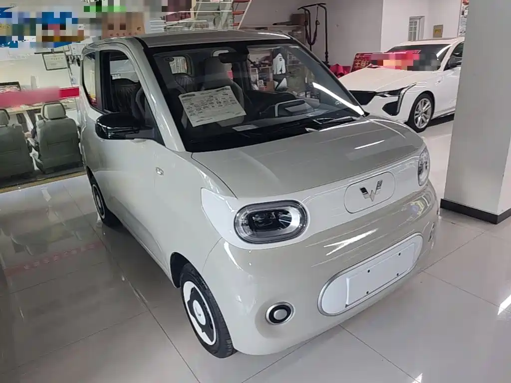 Wuling MINIEV — миниатюра 4