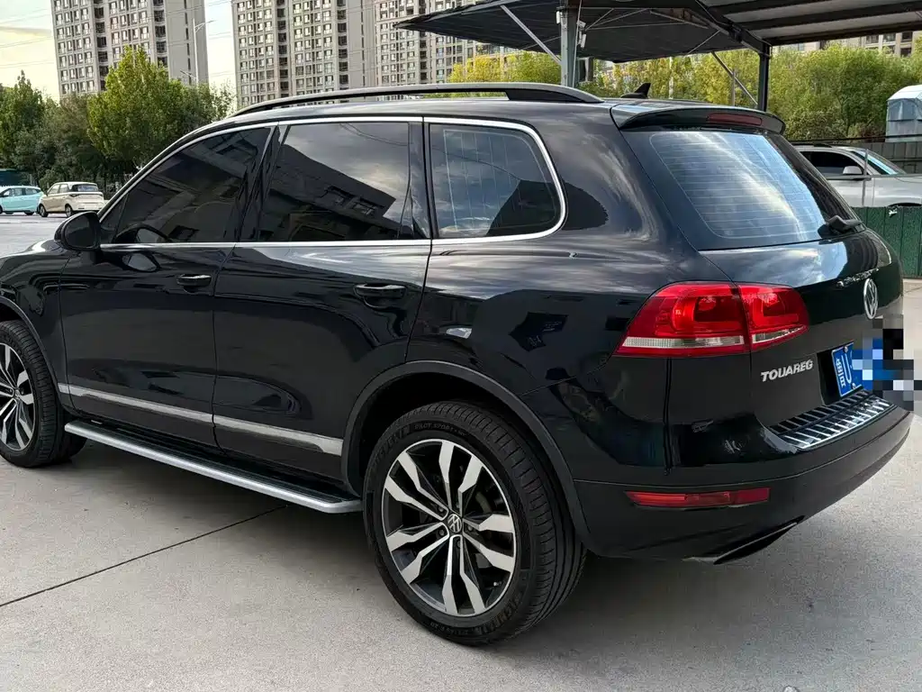Volkswagen Touareg — миниатюра 4