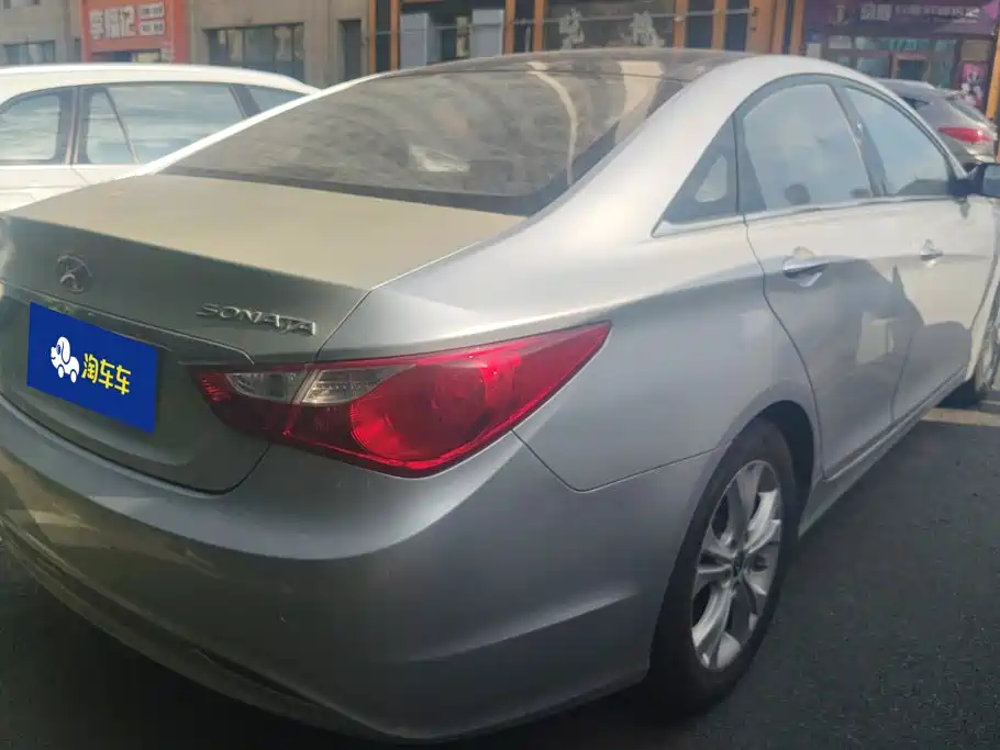 Hyundai Sonata — миниатюра 3