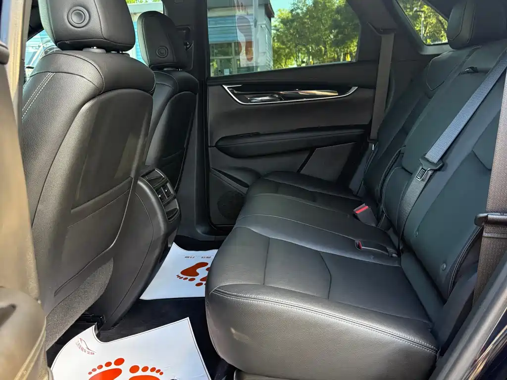 Cadillac XT5 — миниатюра 12
