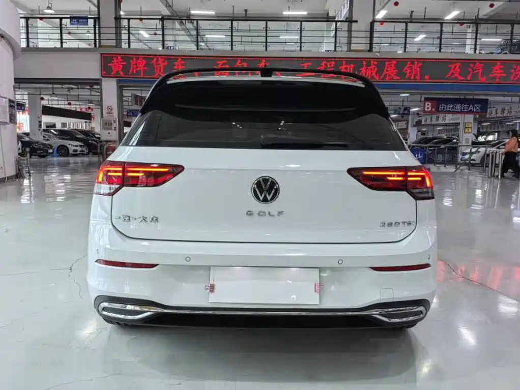 Volkswagen Golf — миниатюра 5