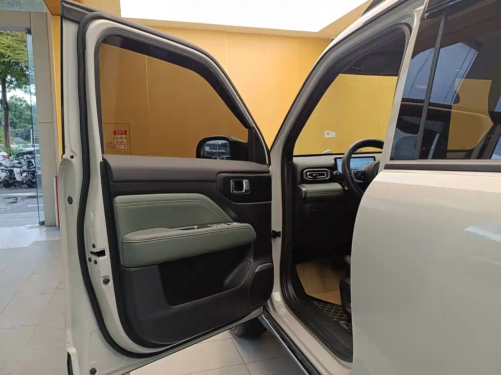 Baojun Yueye Plus — миниатюра 7