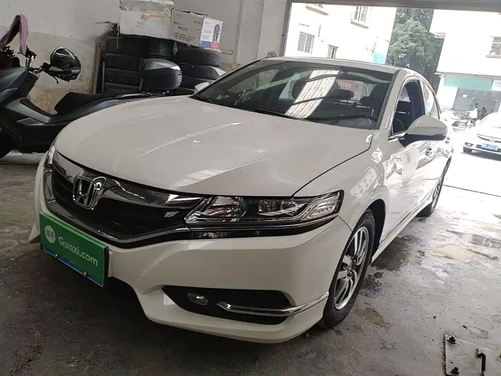 Honda Spirior 2015