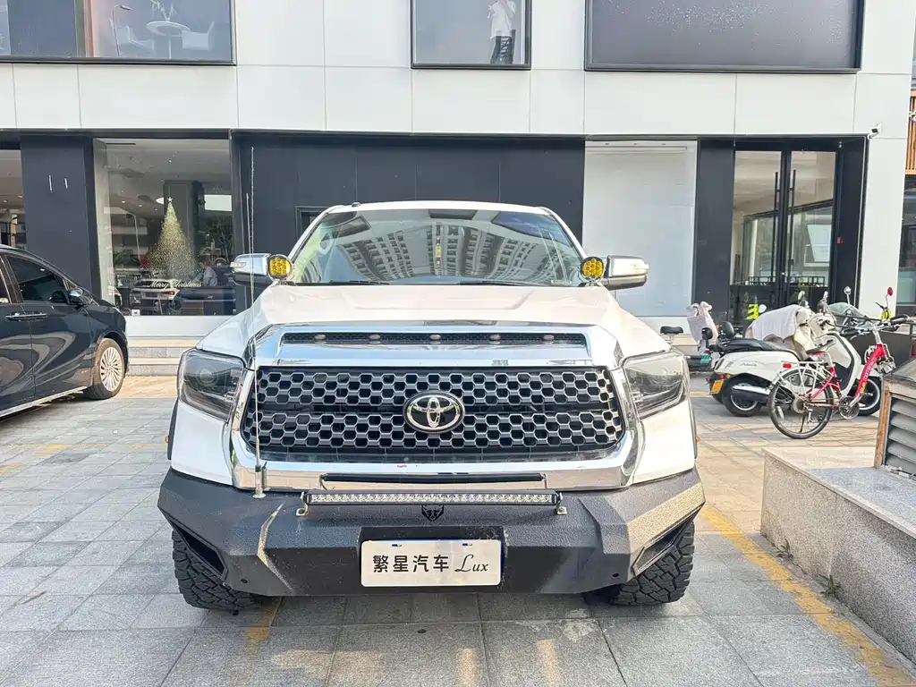 Toyota Tantu 2016