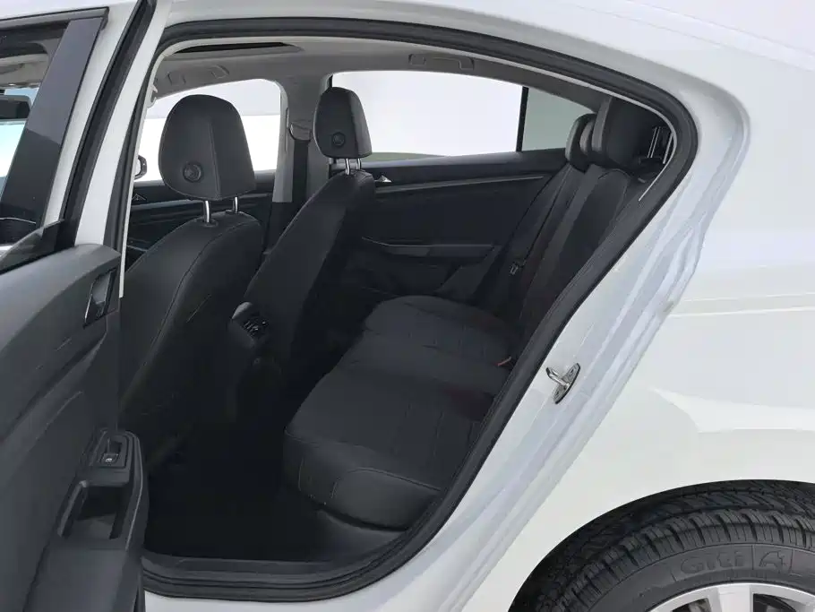 Volkswagen Bora — миниатюра 11