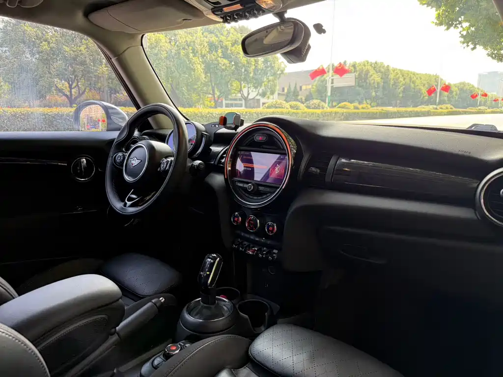 MINI Mini — миниатюра 10