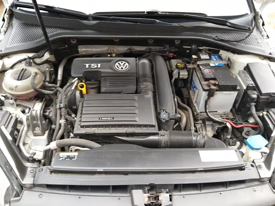 Volkswagen Golf — миниатюра 10
