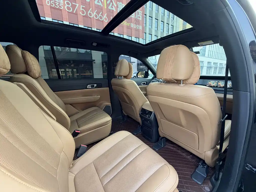 Li Auto Li ONE — миниатюра 12