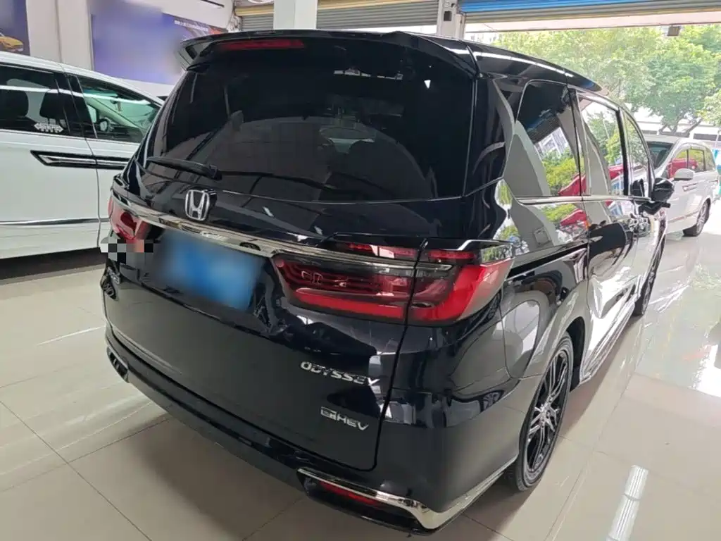 Honda Odyssey — миниатюра 7