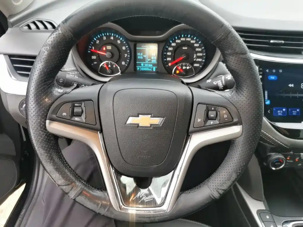 Chevrolet Malibu — миниатюра 11