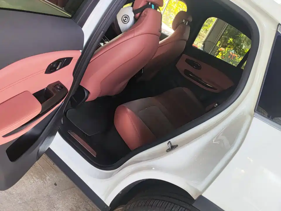 NIO EC6 — миниатюра 4