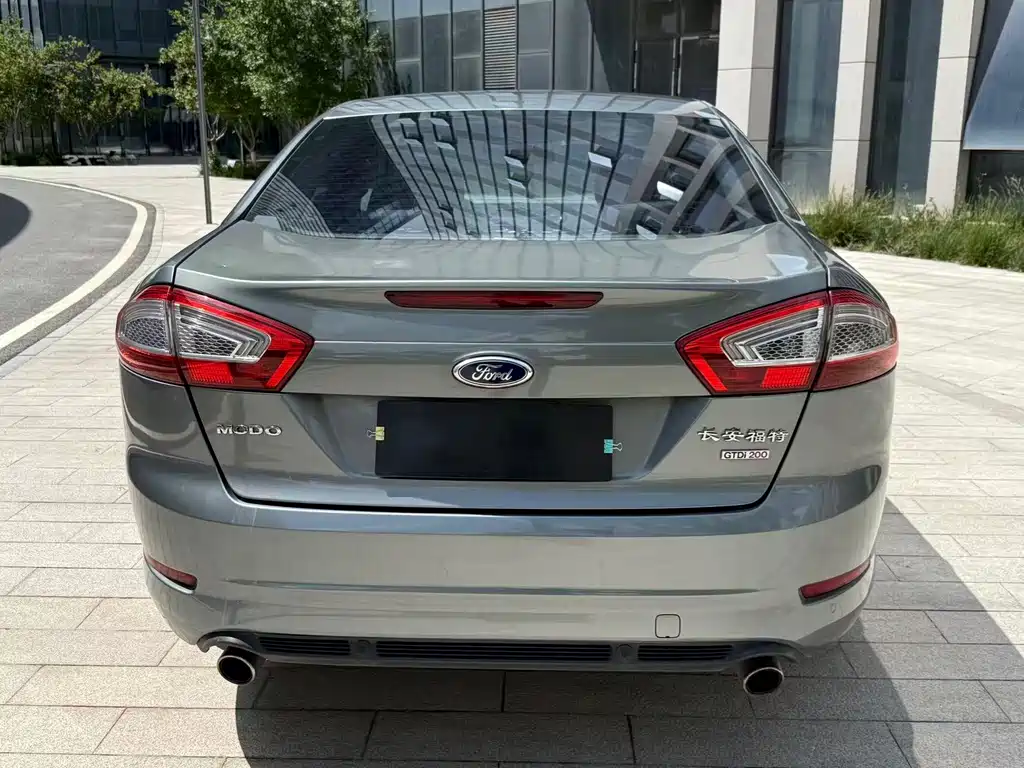 Ford Mondeo Zhisheng — миниатюра 5