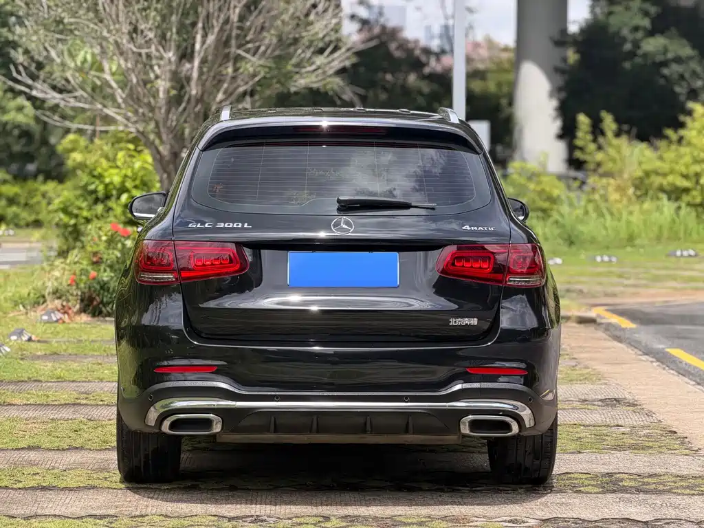 Mercedes-Benz GLC — миниатюра 12