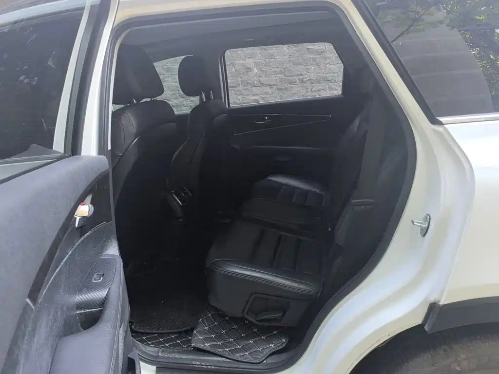 Kia Sorento — миниатюра 18