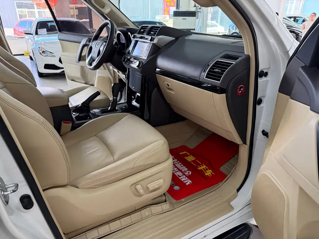 Toyota Prado — миниатюра 9