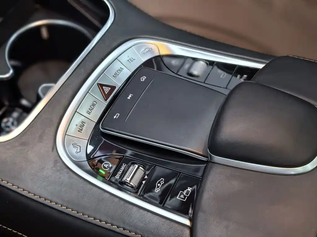 Mercedes-Benz S-Class — миниатюра 18