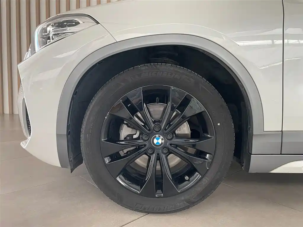 BMW X2 — миниатюра 10