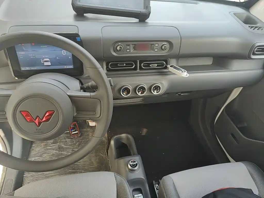 Wuling Sunshine EV 2025 305km