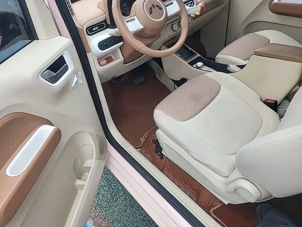 Wuling MINIEV — миниатюра 15