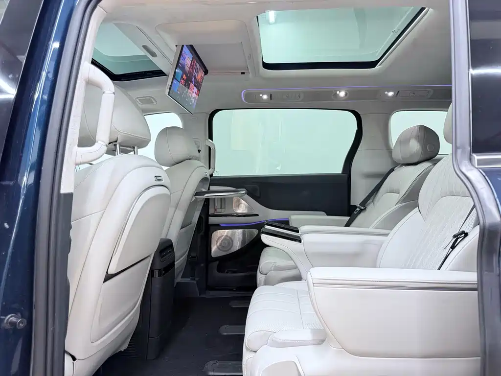 Voyah Dreamer PHEV 4WD Flagship Kunpeng Edition, фото 19