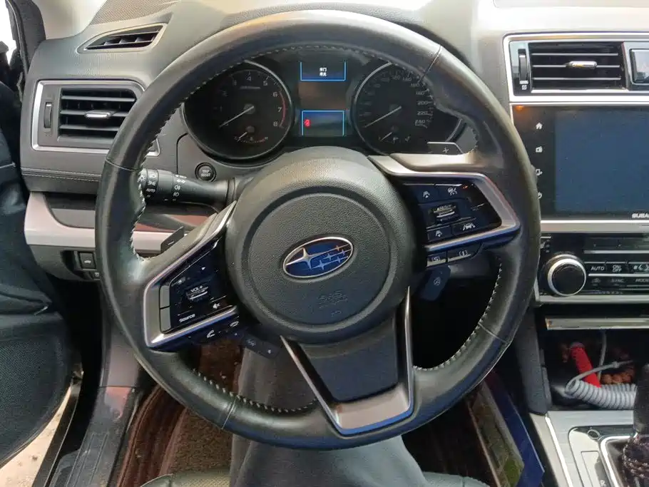 Subaru Legacy — миниатюра 15