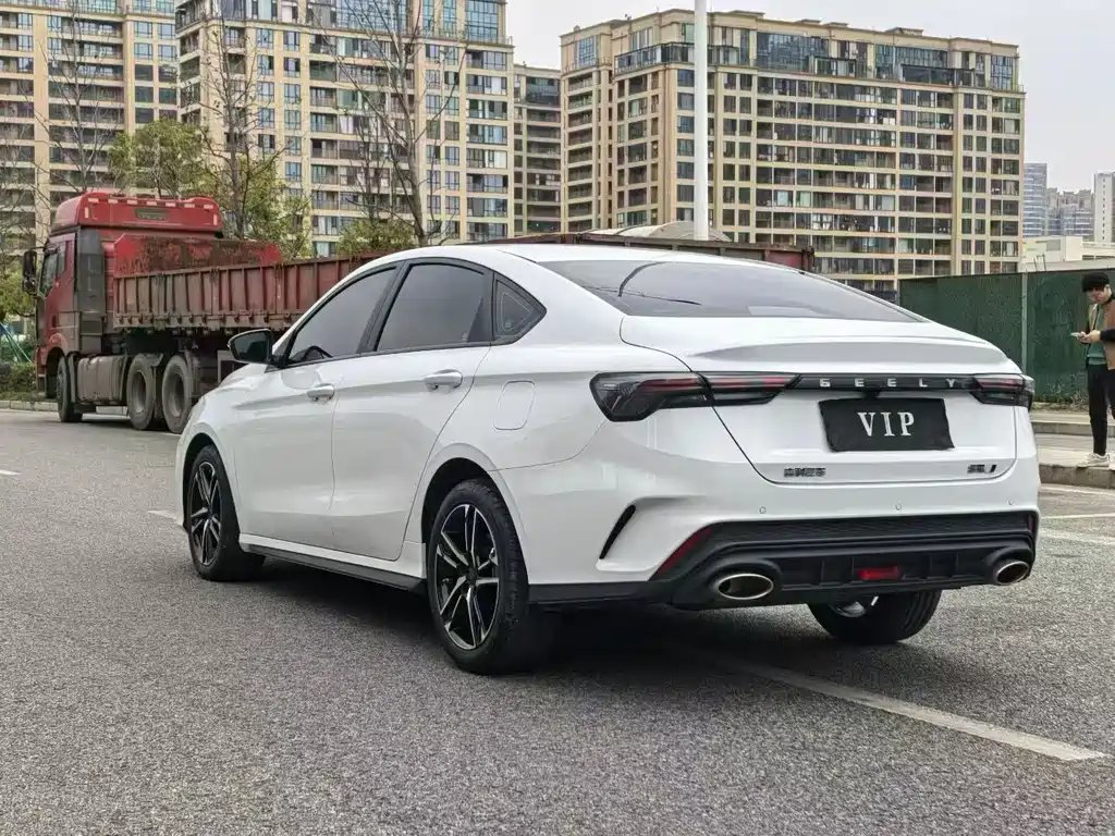 Geely Binrui — миниатюра 7