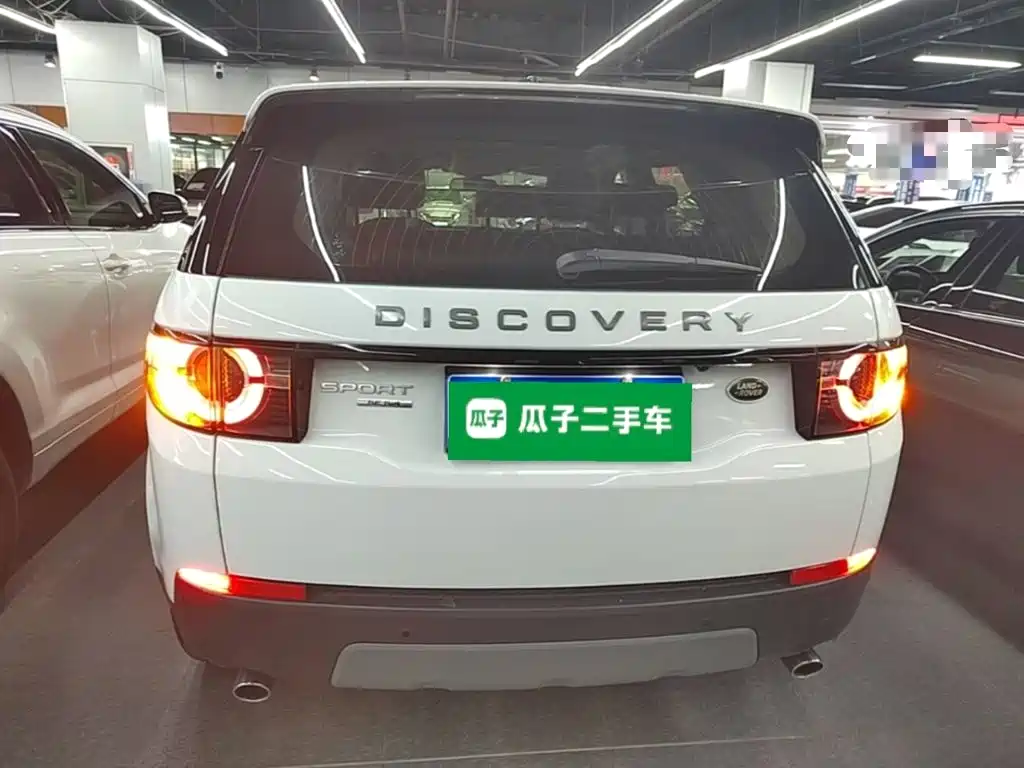 Land Rover Discovery Sport — миниатюра 6