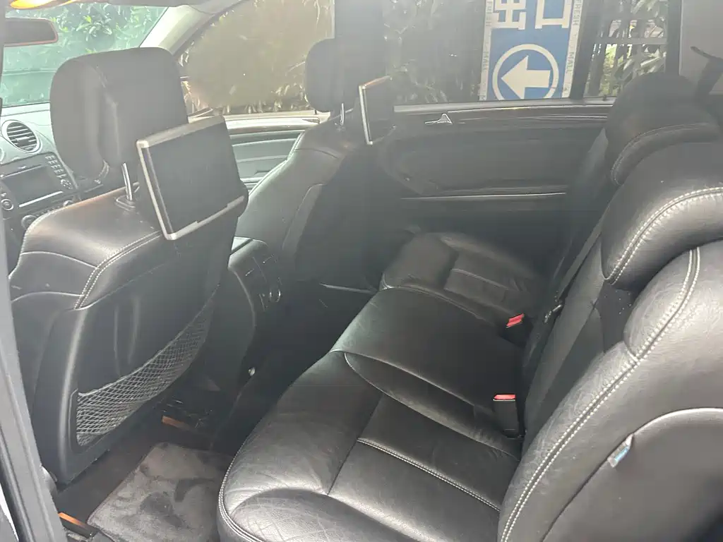 Mercedes-Benz GL-Class — миниатюра 14