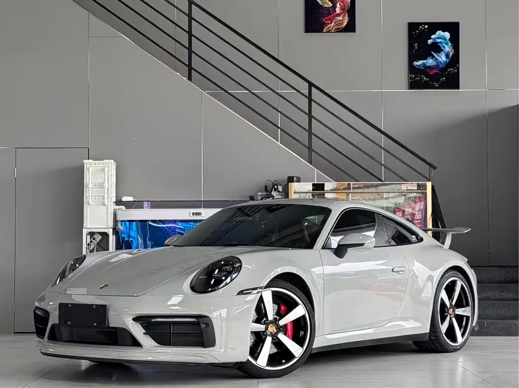 Porsche 911