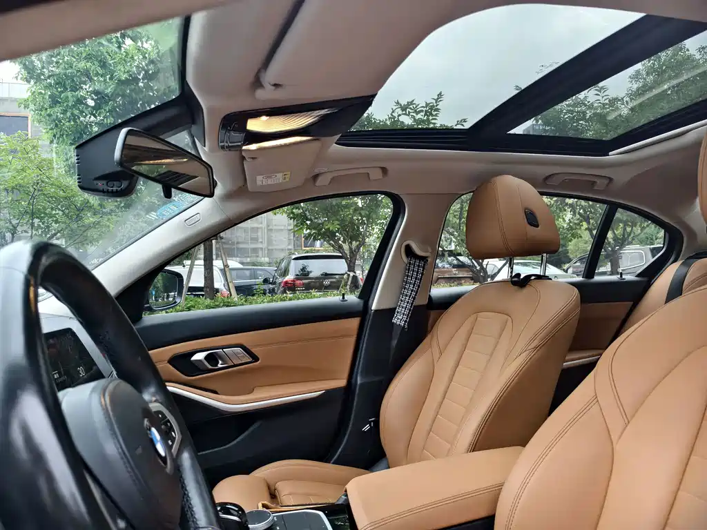 BMW 3 Series — миниатюра 9