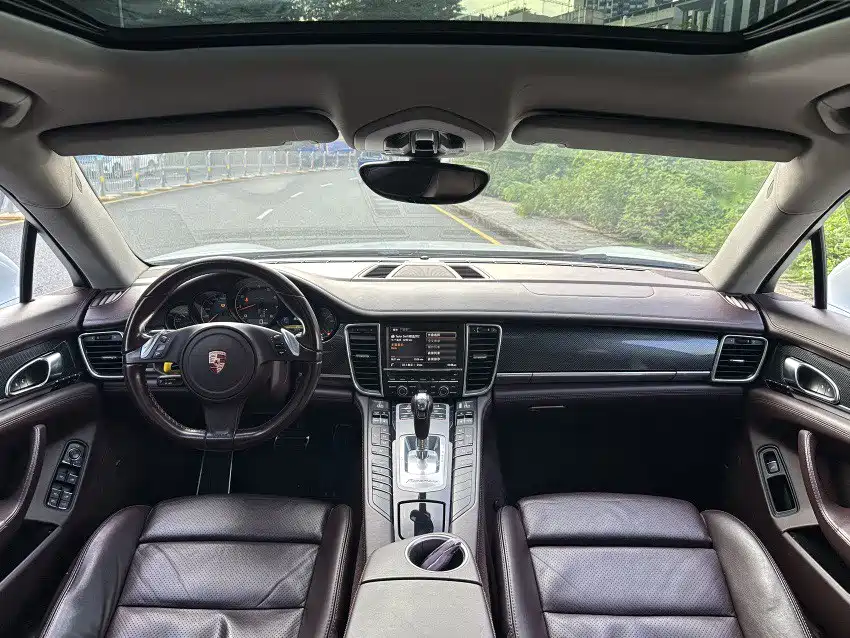 Porsche Panamera — миниатюра 11