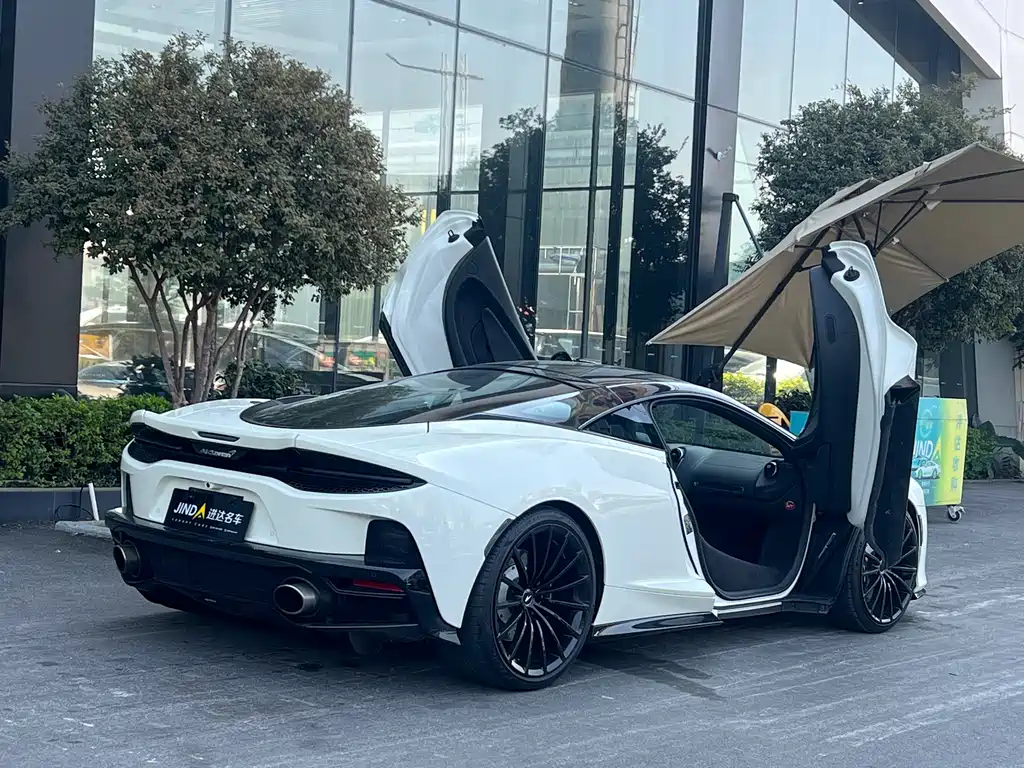 McLaren GT 2022 4.0T