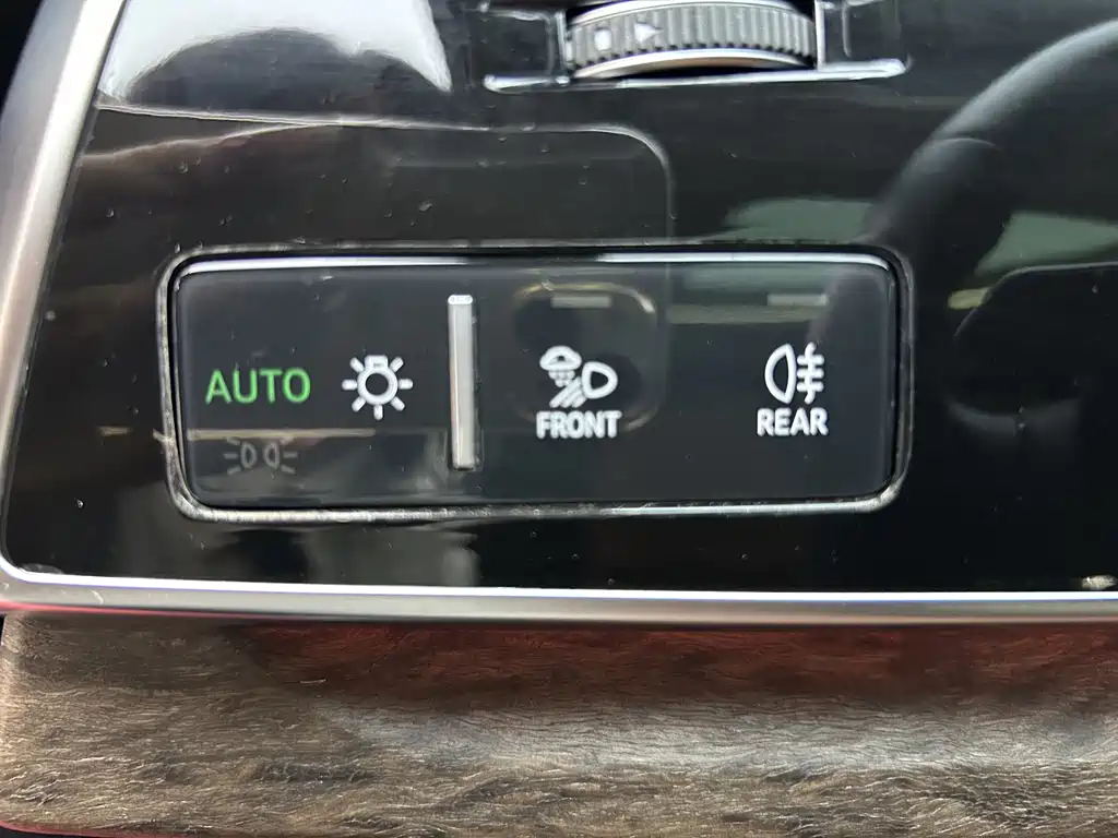 Audi Q7 — миниатюра 21