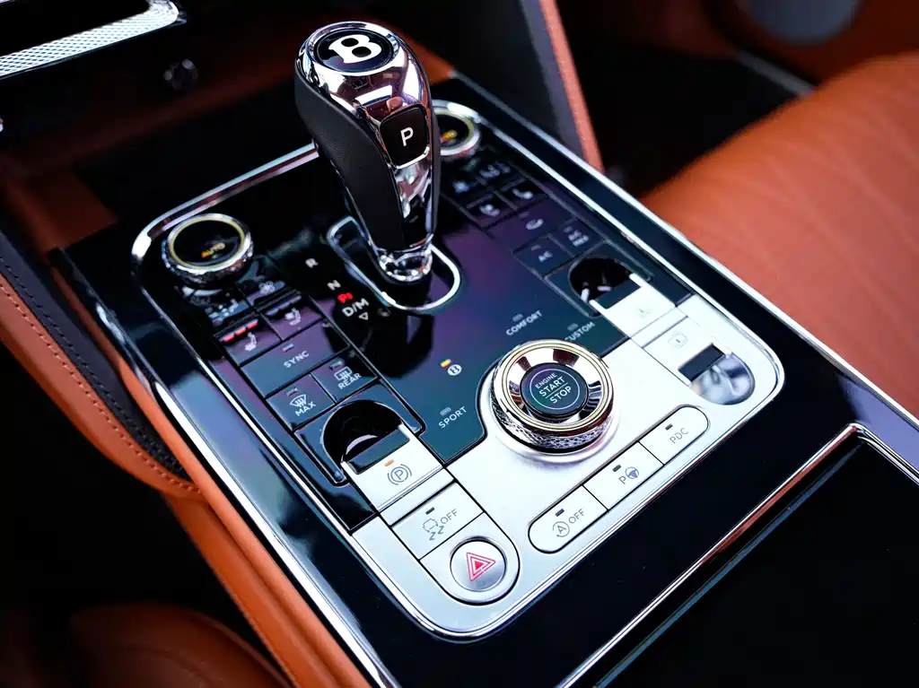 Bentley Flying Spur — миниатюра 18