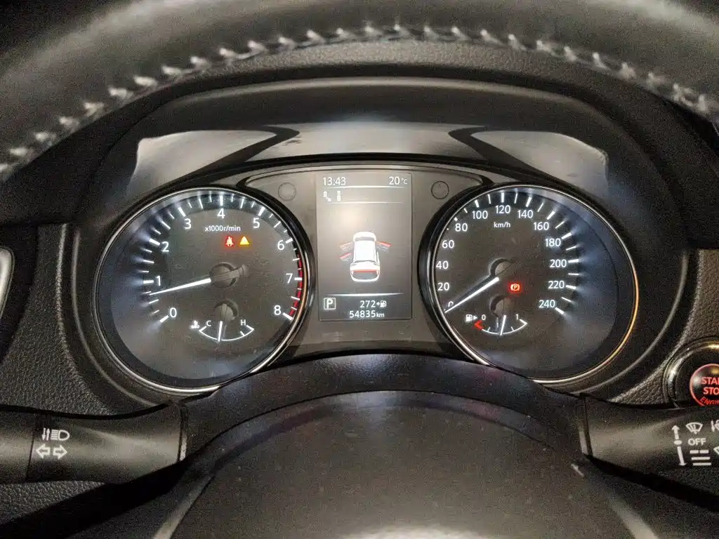 Nissan Qashqai — миниатюра 12