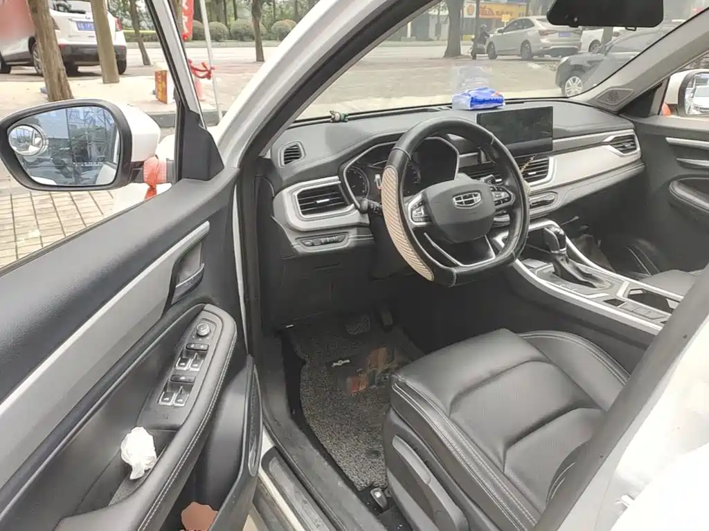 Geely Vision X6 — миниатюра 16