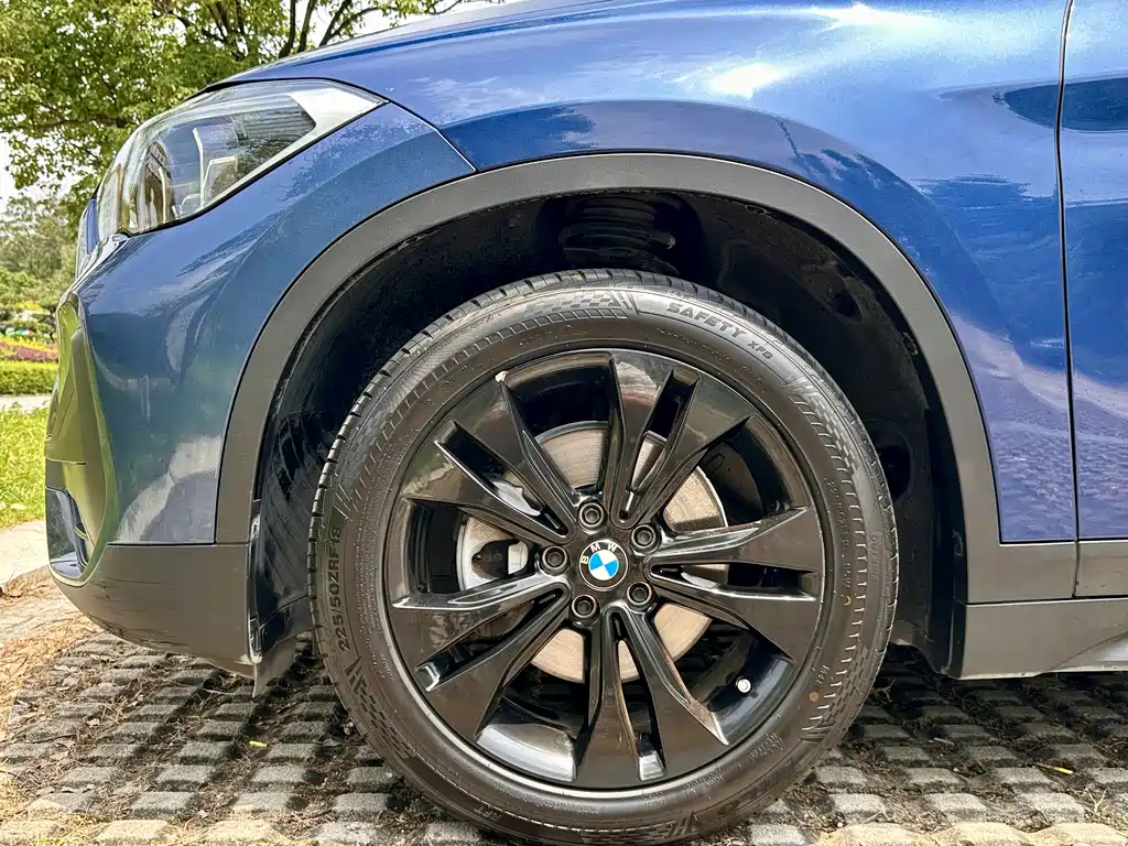 BMW X1 — миниатюра 17