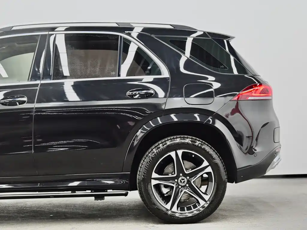 Mercedes-Benz GLE New Energy — миниатюра 23