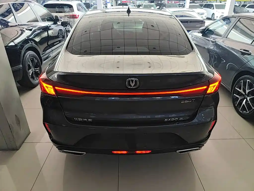 Changan Eado — миниатюра 6