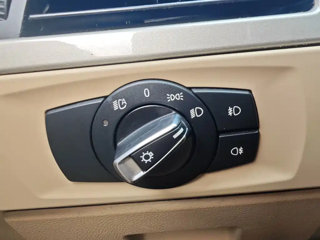 BMW 3 Series — миниатюра 19