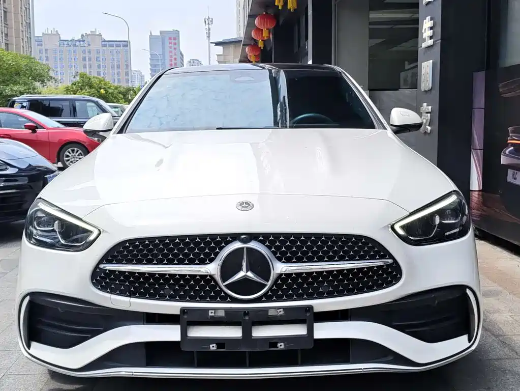 Mercedes-Benz C-Class — миниатюра 5