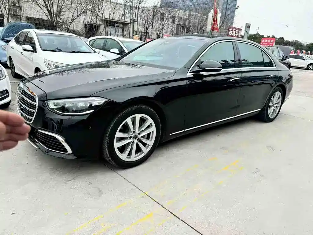 MERCEDES-BENZ S CLASS
